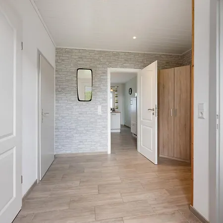 Apartamento Gaestehaus Tadenswarf